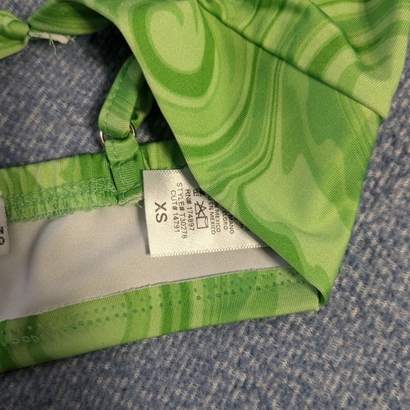 Two-piece festival set - Picture 6 of 6